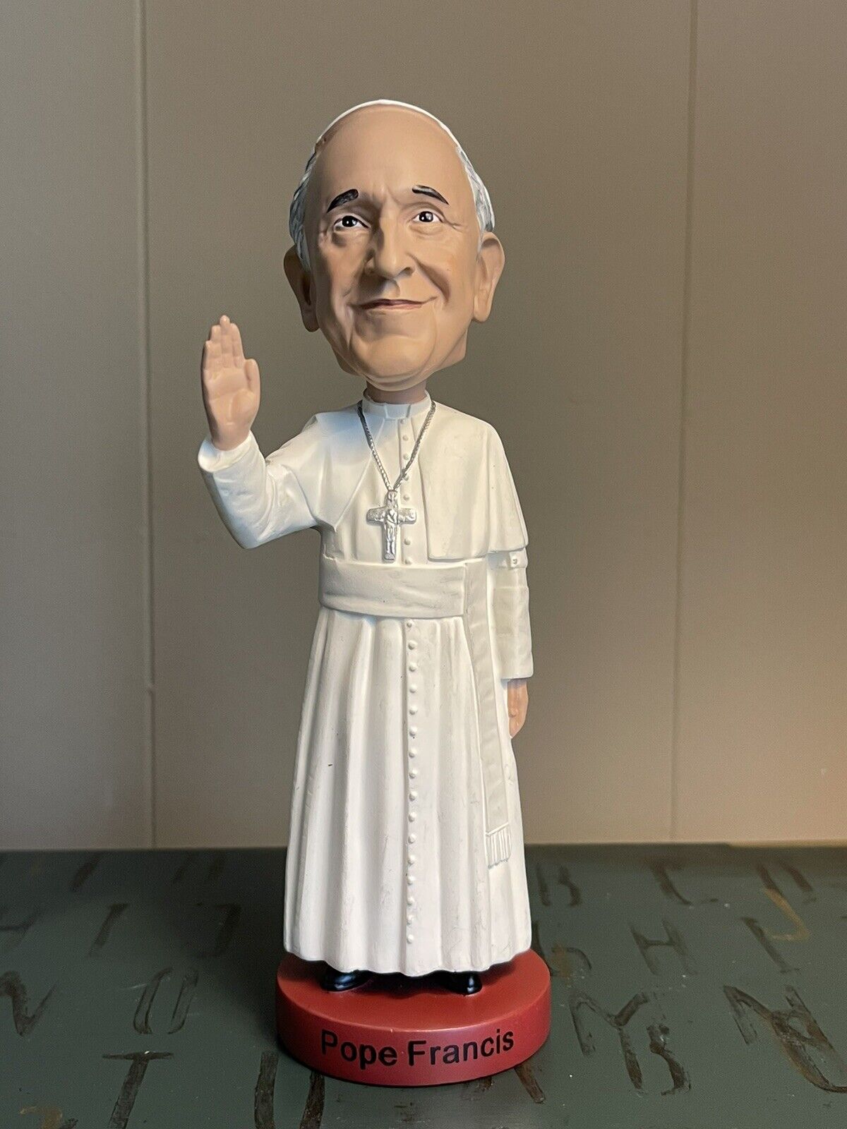 Royal Bobbles Pope Francis Bobblehead Figure Nib 2015, New!