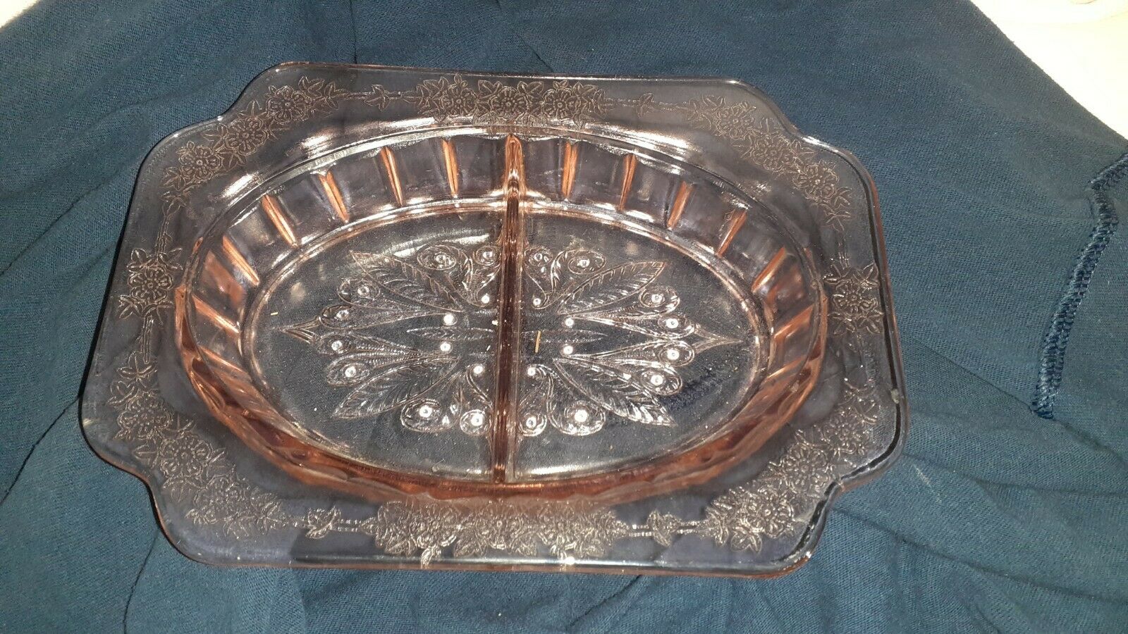 Vinyage Jeanette Adam Pinks Depression Glass Divided Relish Tray *mint*